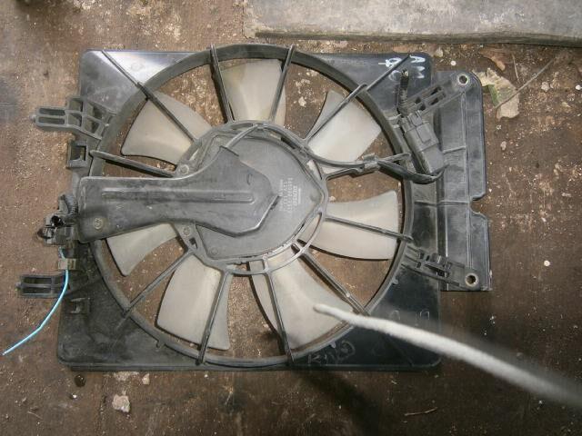 Диффузор радиатора Хонда СРВ в Орехово-Зуево 24032