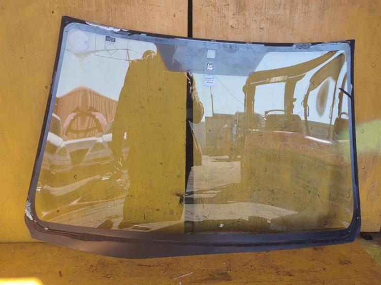Лобовое стекло Тойота Аллион в Орехово-Зуево 47998