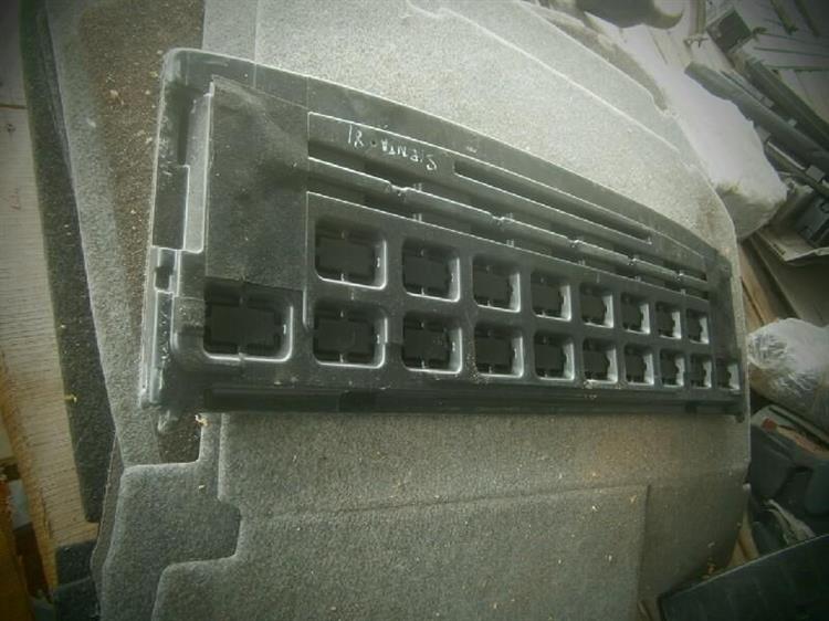 Полка багажника Тойота Сиента в Орехово-Зуево 77566