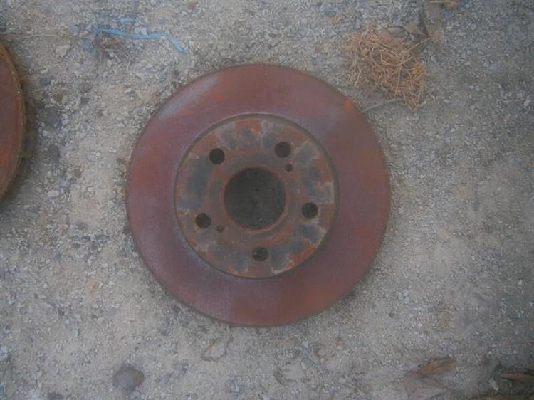 Тормозной диск Тойота Приус в Орехово-Зуево 81565
